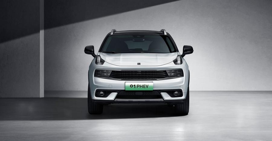  LYNK&Co 01 PHEV 2018 года  (фото 12 из 17)